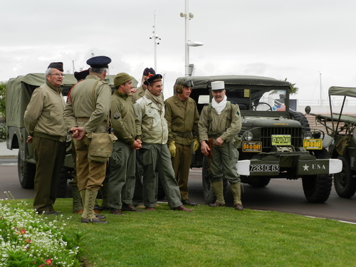 * Cérémonie du 70e anniversaire de la libération de Royan