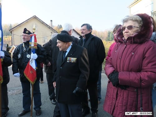 * 74ème anniversaire de la Libération. Cérémonie au Monument aux Morts de Plancher-Bas.