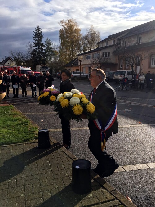 * Commémoration du 11 novembre à Obenheim