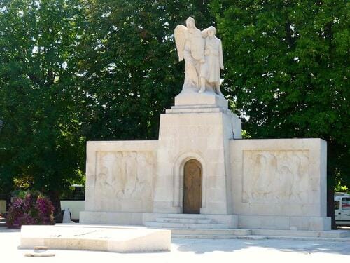 * Commémorations du 18 JUIN 1940 à AGEN et VILLENEUVE S/LOT.
