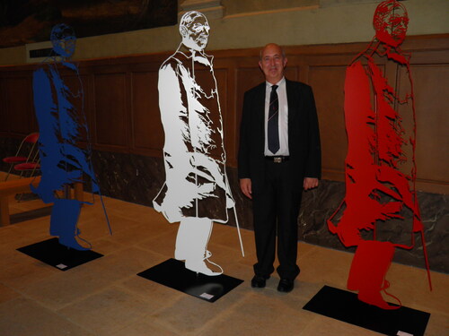 * Réception aux Invalides de la fondation Charles de Gaulle 