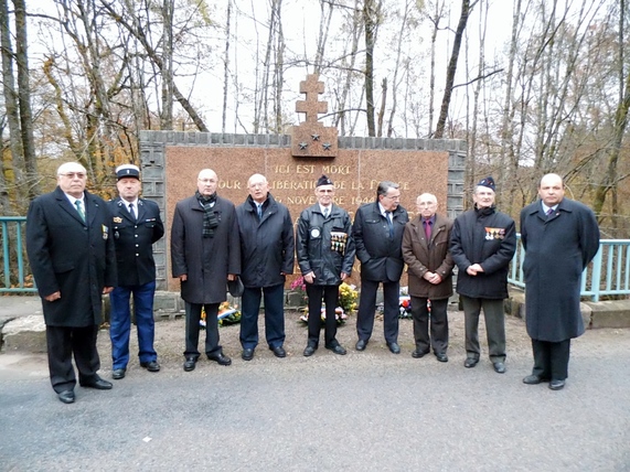 * Etape n° 25 - Hommage au Général Brosset, disparu le 20 novembre 1944