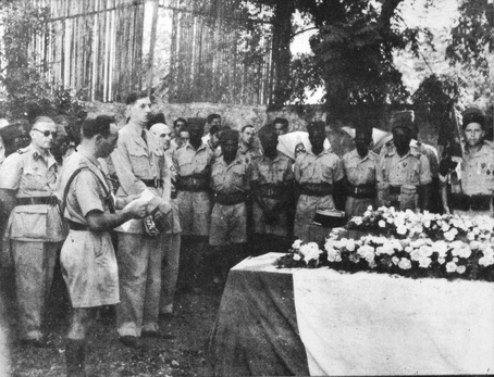 * Le Lieutenant colonel DE ROUX, un officier hors normes
