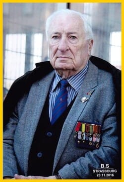 * Heureux anniversaire à Jean Gilbert, ancien du 1er RA de la 1ere DFL