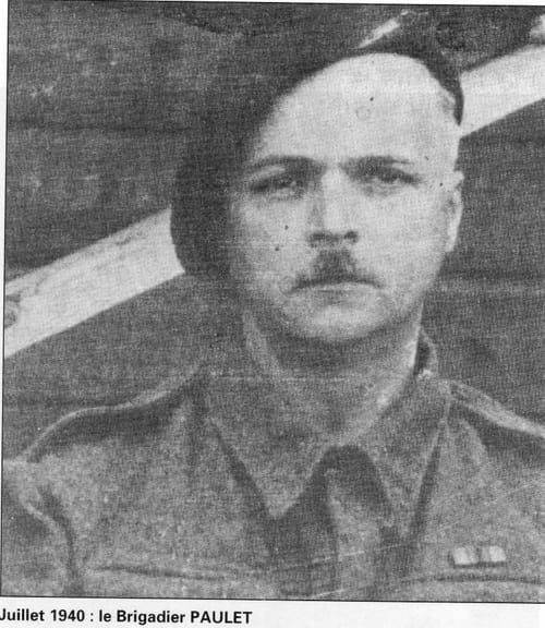 * En souvenir de Paul-Edouard PAULET (1er RA), disparu après Bir Hakeim dans le torpillage du Nino Bixio