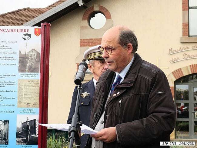 * Cérémonie du 77ème anniversaire de la Libération, le 14 nov. 2021, lors de l'inauguration de deux panneaux relatant le parcours de la 1ère DFL.