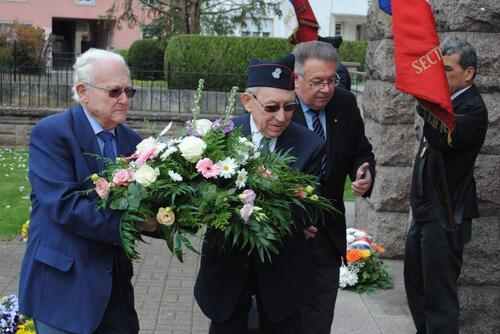 * Nomination dans l'Ordre de la Légion d'Honneur