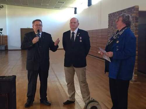 * Obenheim - Cérémonie du 11 Novembre Mémoire et remise de médaille