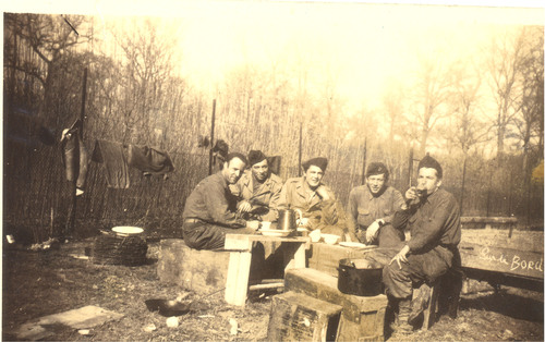 * Cérémonies à la mémoire des soldats de la 1ère DFL morts pour la libération de Dolleren en novembre 1944.