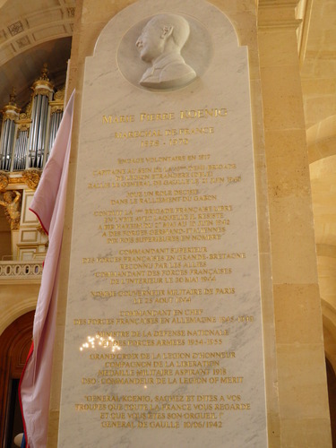 * Cérémonie aux invalides - 