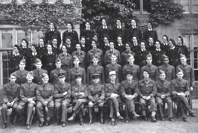 * Décès de André CASALIS, Cadet de la France Libre, historiographe de l'Ecole des Cadets