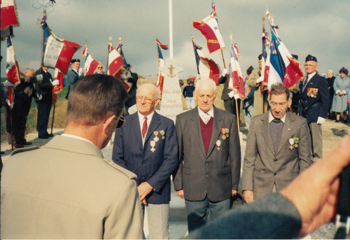 * Trésors d'Archives - Remise de la croix du combattant