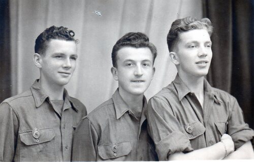 * L'A Dieu de la Fondation BM 24 Obenheim à son ami Joseph SIGWARD (4ème Brigade)