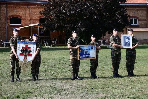 * CFIM de Transmissions 18 Régiment de Transmissions de Dieuze met Alexis Le Gall à l'honneur