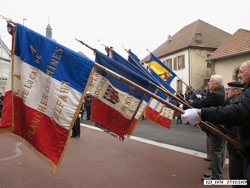 * Cérémonie du 75ème anniversaire de la Libération de Champagney à la plaque commémorative 
