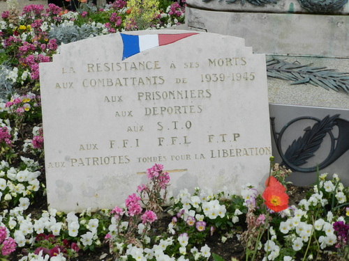 * Cérémonie du 70e anniversaire de la libération de Royan