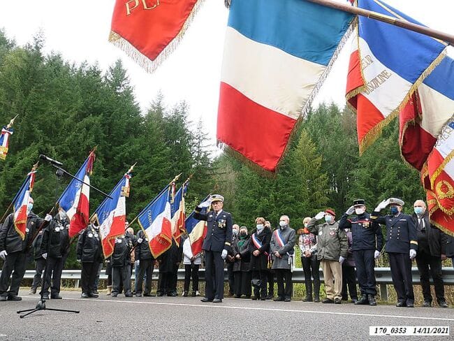 * Cérémonie du 77ème anniversaire de la Libération, le 14 nov. 2021, à la stèle du 