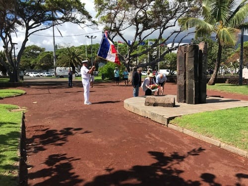 * Sur les traces des Français Libres de la Réunion