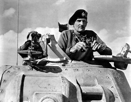 * Histoire des SPAHIS de la France Libre - 3/4 : Le 1er RMSM de la campagne de Tunisie à la 2e DB (Mars-Octobre 1943)