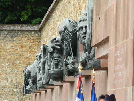 ** Cérémonies du 75e anniversaire de l'Appel du 18 Juin 1940 à Paris