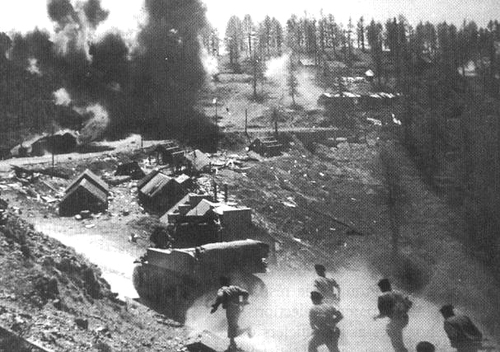 *Etape n° 46 - L'investissement du Massif de l'AUTHION - Journée du 11 avril 1945