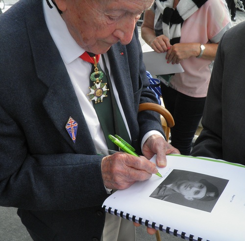 Impressions normandes du 6 juin dernier, par Francis Ruffier-Monet