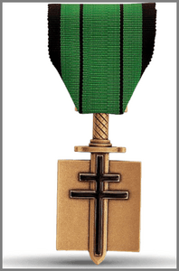* Page souvenir -  Georges  Laouénon de la 13e   DBLE - croix de la Libération - Compagnon de la Libération 