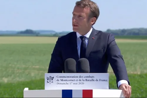 * 2020 année de Gaulle - À Montcornet, Macron invoque