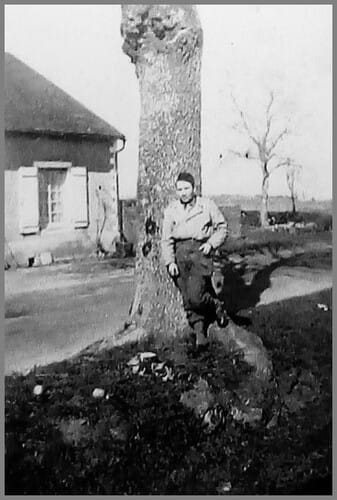 * Trésor d'archives - Le cheminement de Rémy Cescosse ancien du 1er Ra de la 1ère Division Française Libre de Pomarez à Londres  -   Décembre 1942 à Juillet 1943 