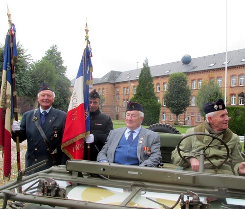 * Jean Gilbert ancien du 1er RA parrain de la promotion 2015/2016 du CFIM de DIEUZE