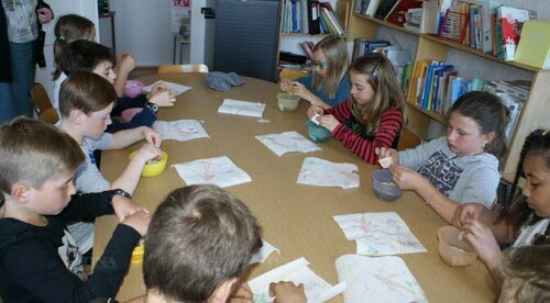 * Fondation B.M.24 OBENHEIM - La France libre à travers les timbres