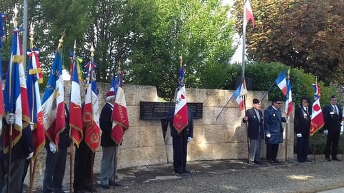 * Petit intermède estival - Honneur aux porte-drapeau