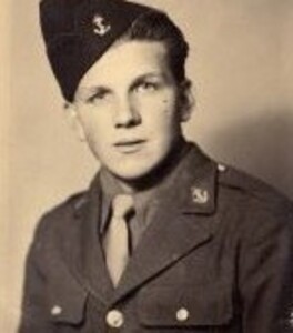 * Mr Wladislas PICUIRA promu au grade de Chevalier de la Légion d'Honneur