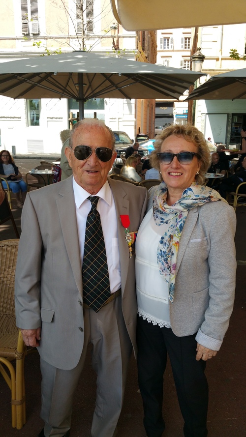 * Renaud OLMETA (Génie) a été fait Chevalier de la Légion d'Honneur