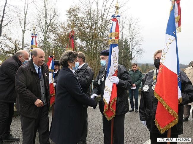 * Cérémonie du 77ème anniversaire de la Libération, le 14 nov. 2021, à la stèle du 