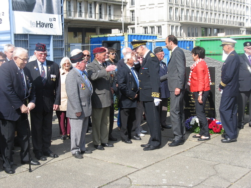 ** Cérémonies du 75e anniversaire de l'Appel du 18 Juin 1940 à Paris