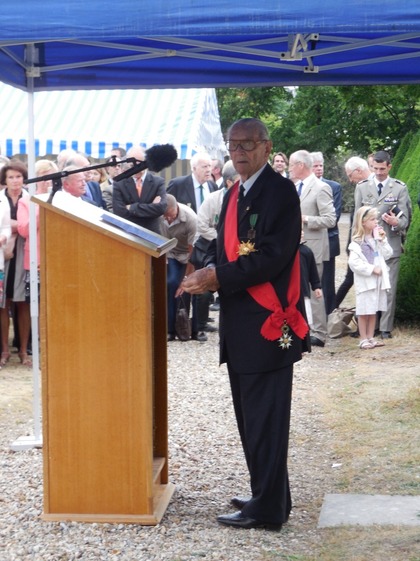 * Cérémonies du 75e anniversaire de l'Appel du 18 Juin 1940