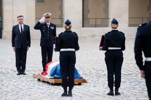 * Le dernier hommage à Claude Raoul-Duval aux Invalides (16 mai 2018)