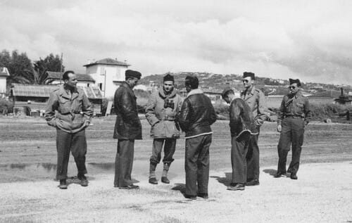 * Nos derniers Compagnons : en compagnie de Pierre SIMONET (1er RA)