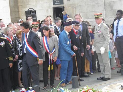 * 11 Juin 2015 - Cérémonies de commémoration de la Bataille de Bir Hakeim