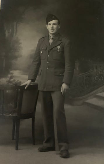 * Bouteille à la mer. Recherche de renseignements sur ce soldat nommé 
