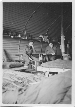 * Survivant de Bir Hakeim, par Domingo Lopez - 1 - De Montevideo à Londres