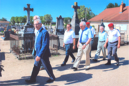 * PARAY-LE-MONIAL, 22 août 1944 les patriotes en action