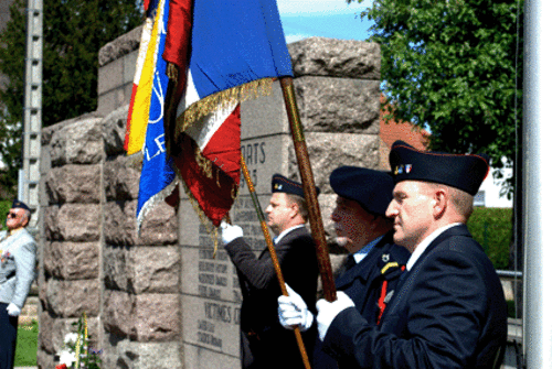 * Petit intermède estival - Honneur aux porte-drapeau