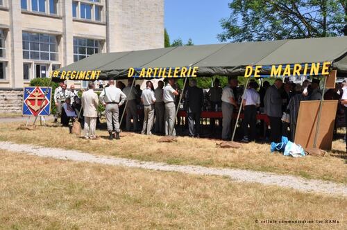 * 1000 personnes à Chalons pour célébrer les adieux du 1er RAMa le 30 juin 2015
