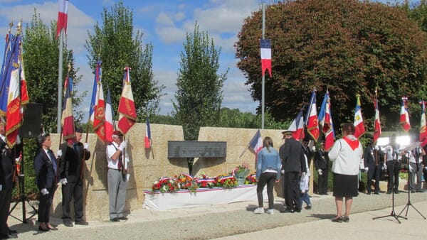 *  8 septembre 2018 - Commémoration de la jonction 1e DFL et 2e DB à Nod-sur-Seine