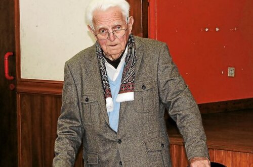 * Des Anciens de la D.F.L. témoignent : Victor Desmet et Jean Huitorel