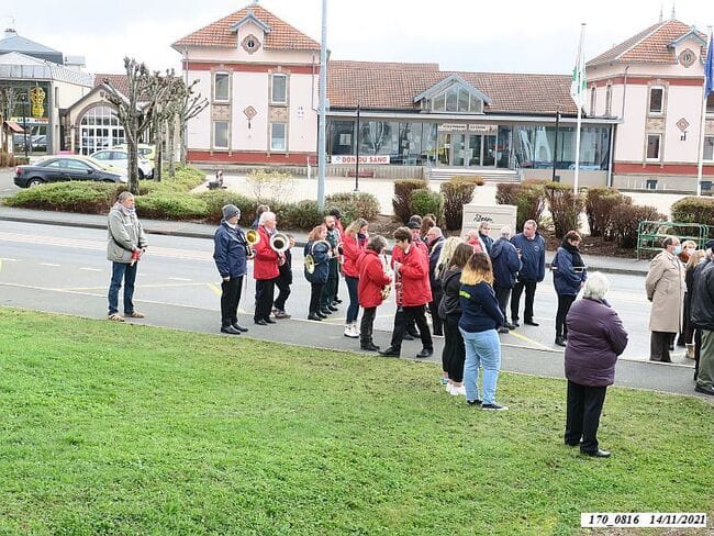 * Cérémonie du 77ème anniversaire de la Libération, le 14 nov. 2021, lors de l'inauguration de deux panneaux relatant le parcours de la 1ère DFL.