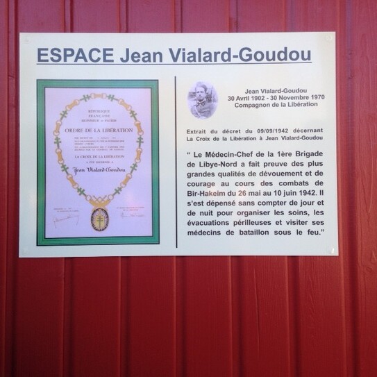 * Inauguration d'un espace Jean VIALARD-GOUDOU en Gironde (Compagnon, service de Santé de la 1ère DFL)