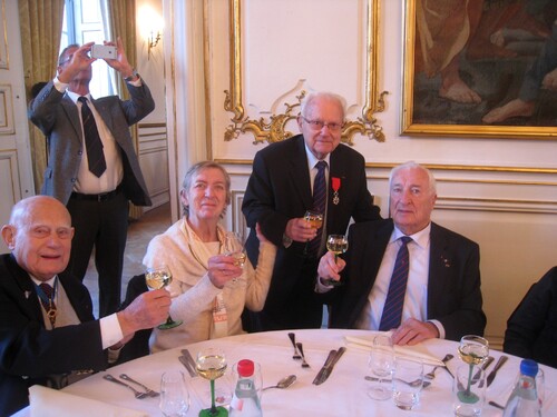 * Commémoration à Strasbourg avec dépôt de gerbes devant le char Zimmer et la plaque du Père Houchet